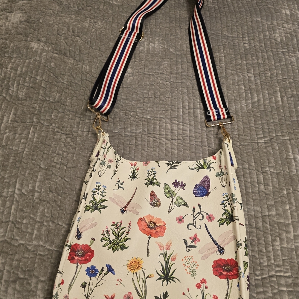 Great Cross body